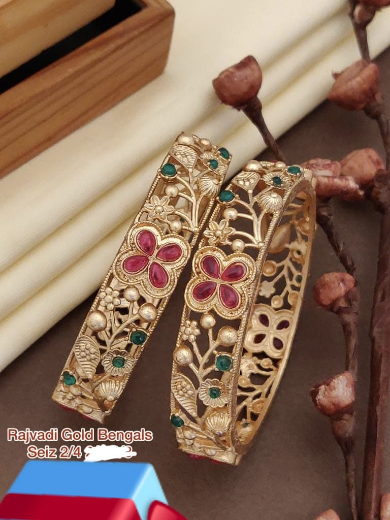 Fancy Design Matte Fancy Bangles Set Wholesalers In Delhi